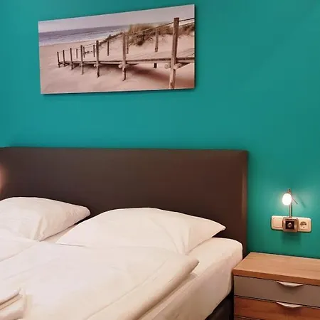 Residenz Seeblick 3 Balkon Mit Zugang Zum Garten * Зеллин