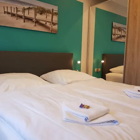 Апартаменты Residenz Seeblick 3 Balkon Mit Zugang Zum Garten Зеллин