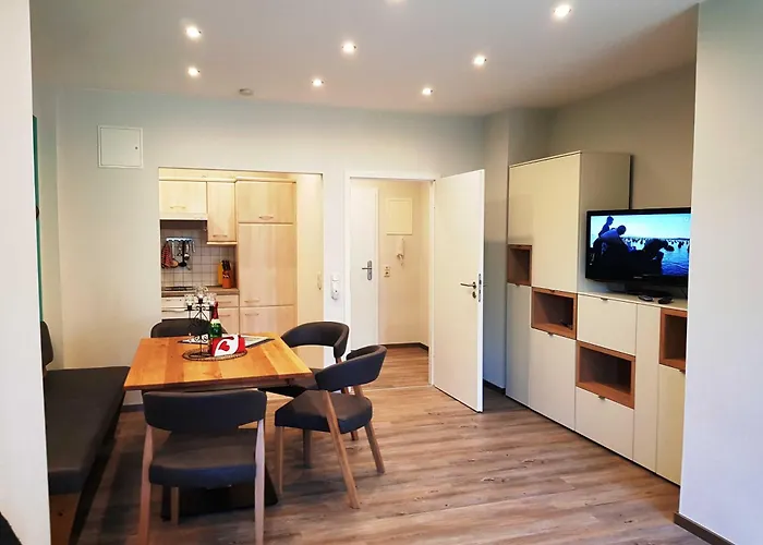 Апартаменты Residenz Seeblick 3 Balkon Mit Zugang Zum Garten Зеллин